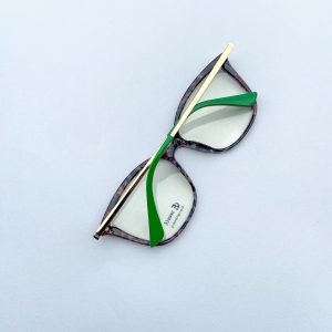 STYLISH MARBLE COLORED FEMALE GLASSES