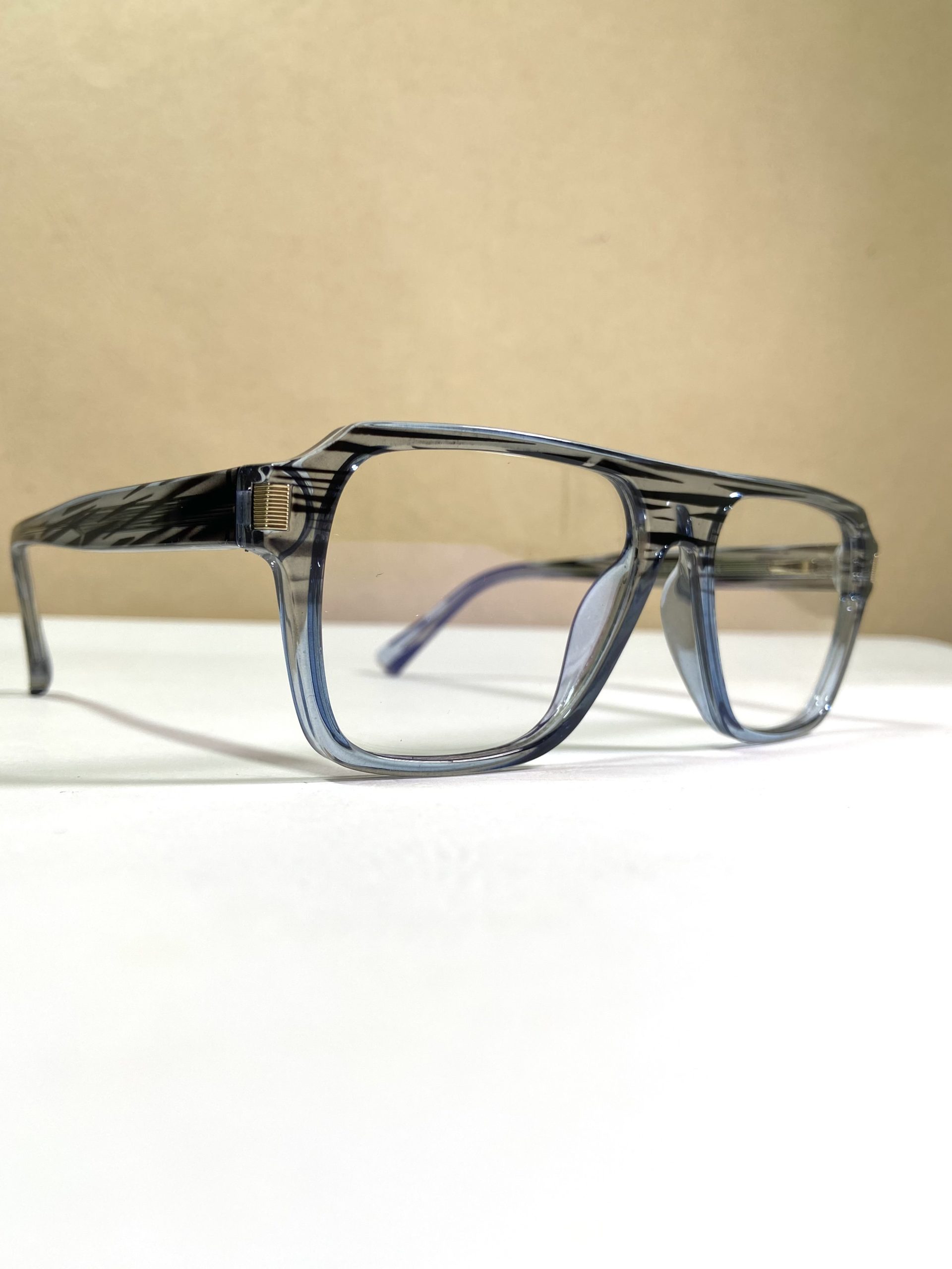 Male blue aviator glasses