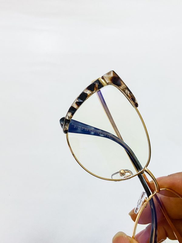 Unique cat eye edge detail eyeglasses for women