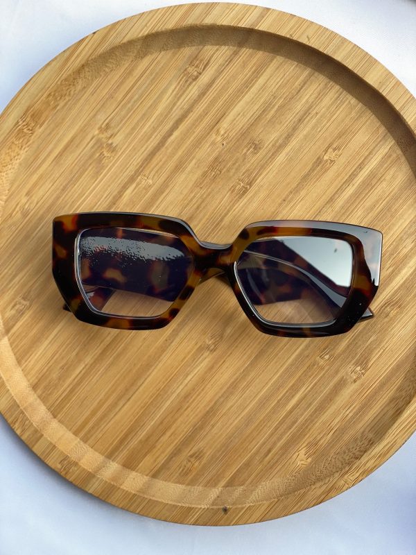 OVERSIZED PRINT FRAMES