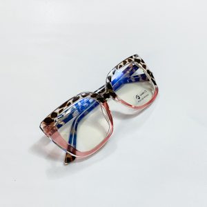 square shaped oversized female glasses