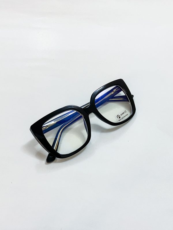 Black thick female glasses