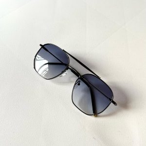 Light black unisex sunglasses