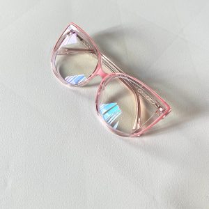 OVERSIZED PINK EYEGLASSES