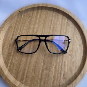 glossy black glasses